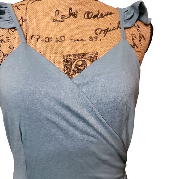 Blue Ruffled V Neck Style Wrap Dress Size Med New With Tags - Picture 3 of 11